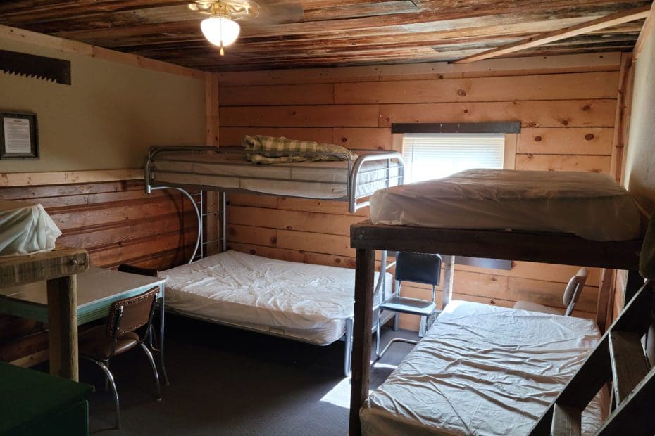 Seth Bullock bedroom with bunkbeds and table